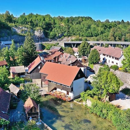 Guest House Vuceta Слуни Экстерьер фото