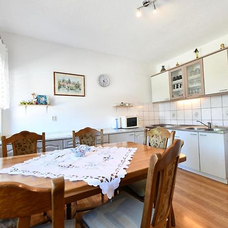 Guest House Vuceta Слуни Экстерьер фото