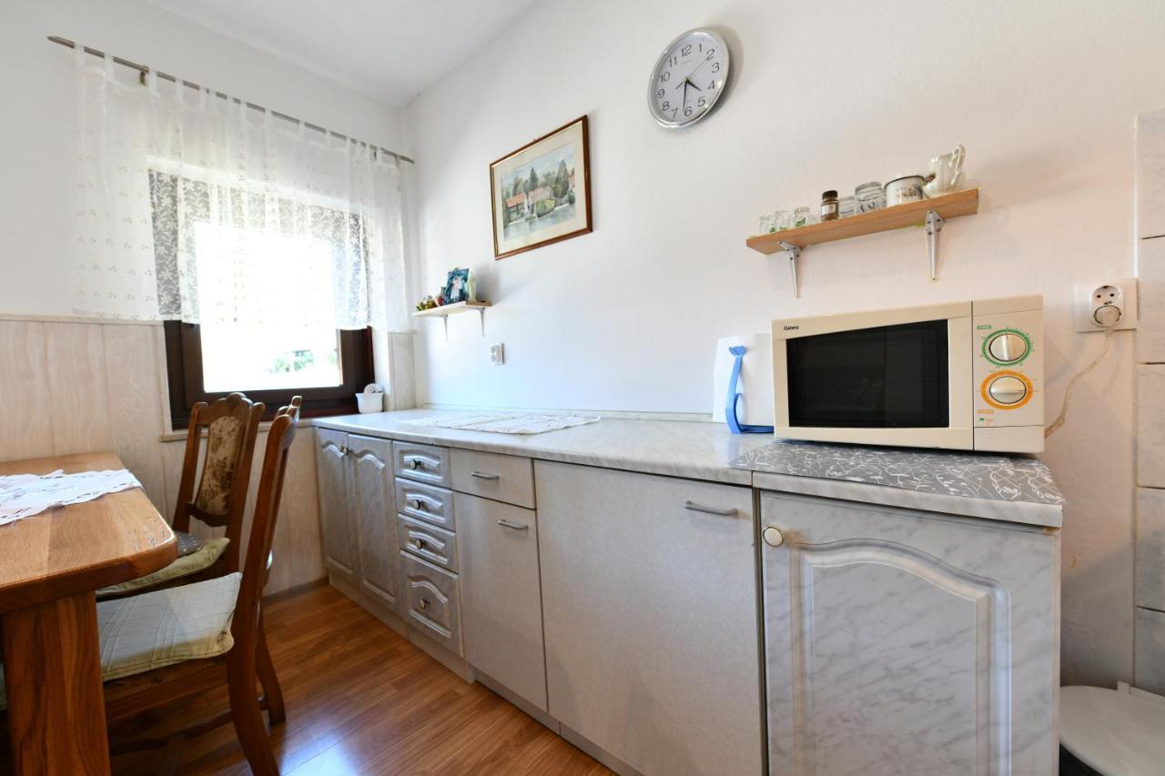 Guest House Vuceta Слуни Экстерьер фото