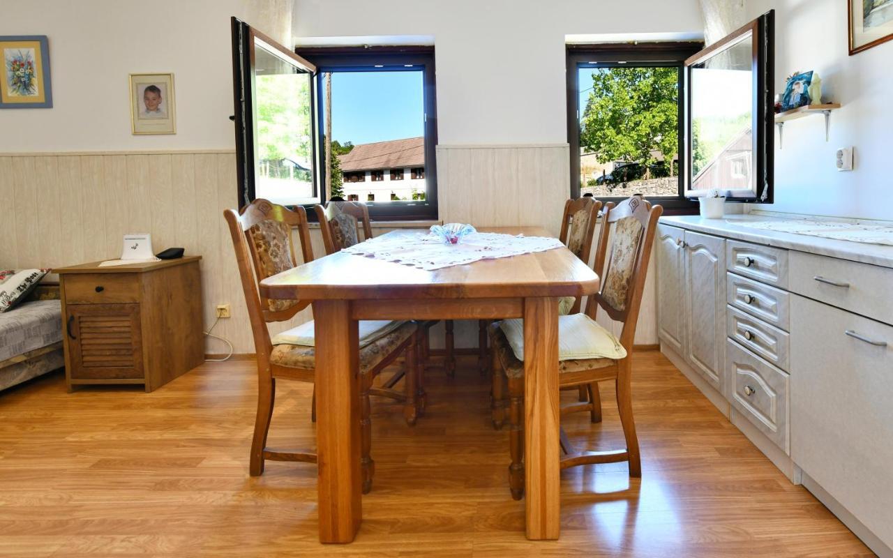 Guest House Vuceta Слуни Экстерьер фото